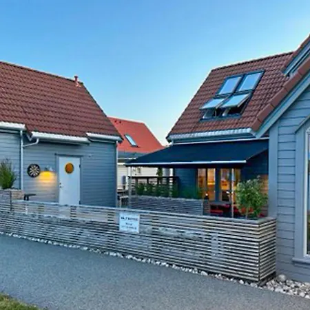 Beautiful In Lindesnes With House Sea View בית נופש *